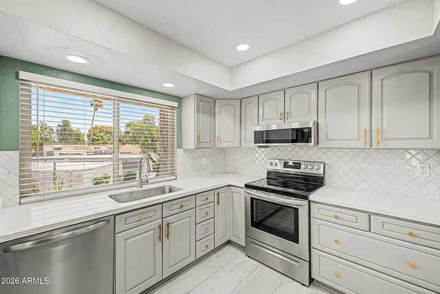 7405 N VIA CAMELLO DEL NORTE -- 134, Scottsdale, AZ 85258
