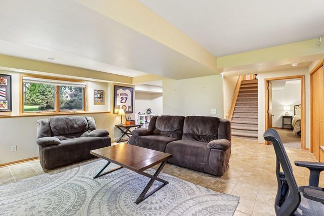 4230 Redtail Pass, Middleton, WI 53562