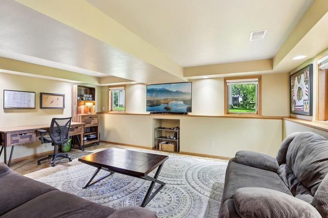 4230 Redtail Pass, Middleton, WI 53562