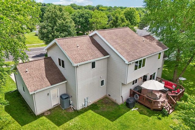 4230 Redtail Pass, Middleton, WI 53562