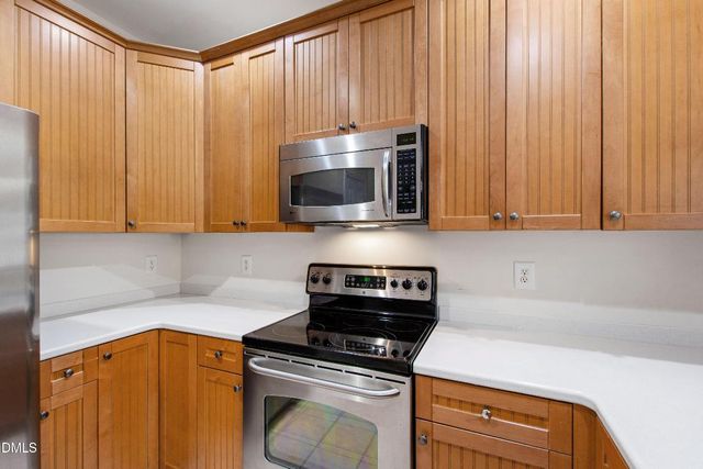 807 Swan Neck Lane, Raleigh, NC 27615