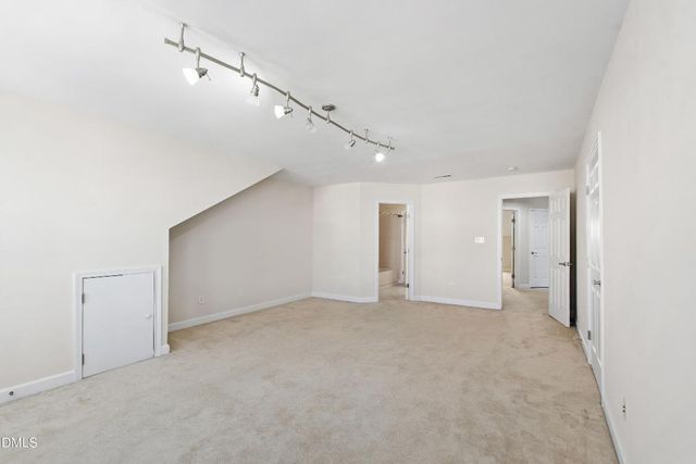 807 Swan Neck Lane, Raleigh, NC 27615