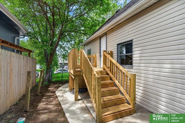 4223 S 23rd Street, Omaha, NE 68107