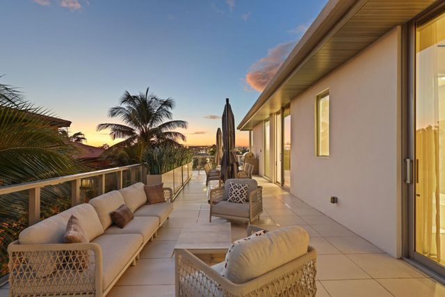 1625 S Ocean Boulevard 11, Delray Beach, FL 33483