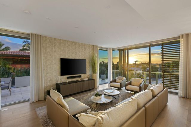 1625 S Ocean Boulevard 11, Delray Beach, FL 33483