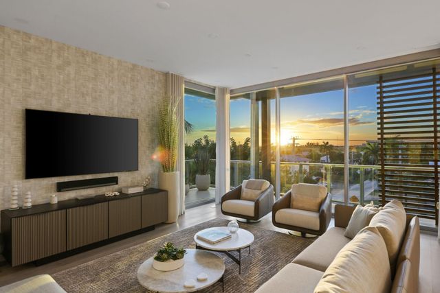 1625 S Ocean Boulevard 11, Delray Beach, FL 33483