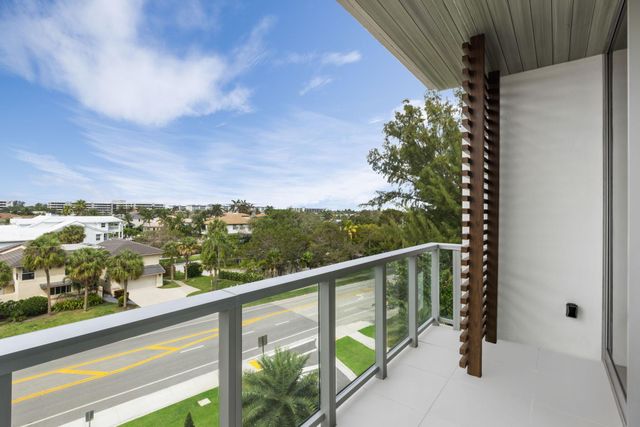 1625 S Ocean Boulevard 11, Delray Beach, FL 33483