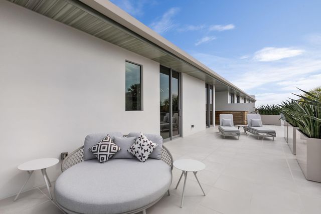 1625 S Ocean Boulevard 11, Delray Beach, FL 33483