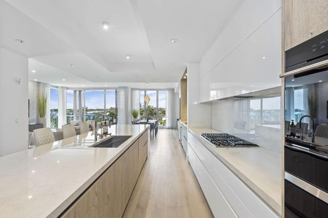 1625 S Ocean Boulevard 11, Delray Beach, FL 33483