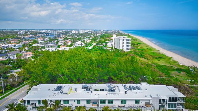 1625 S Ocean Boulevard 11, Delray Beach, FL 33483