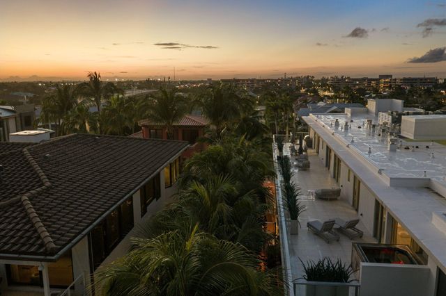 1625 S Ocean Boulevard 11, Delray Beach, FL 33483