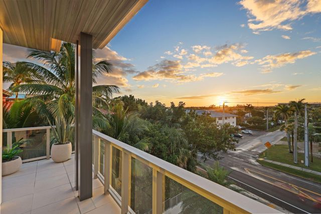 1625 S Ocean Boulevard 11, Delray Beach, FL 33483