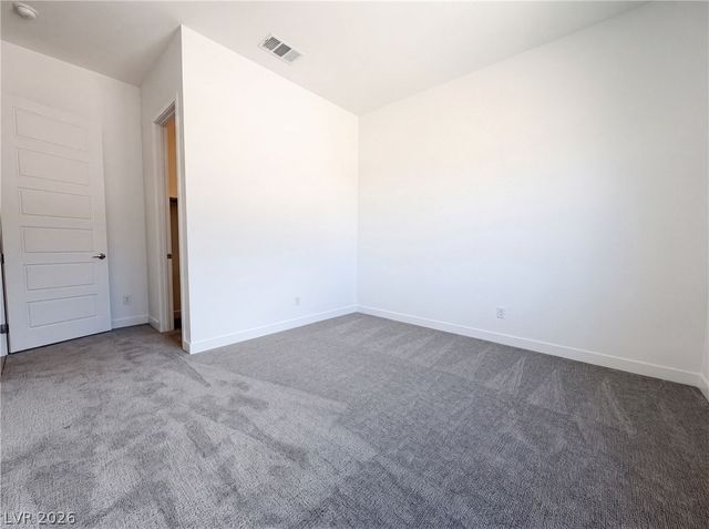 8219 Gusty Brook Street, Las Vegas, NV 89113