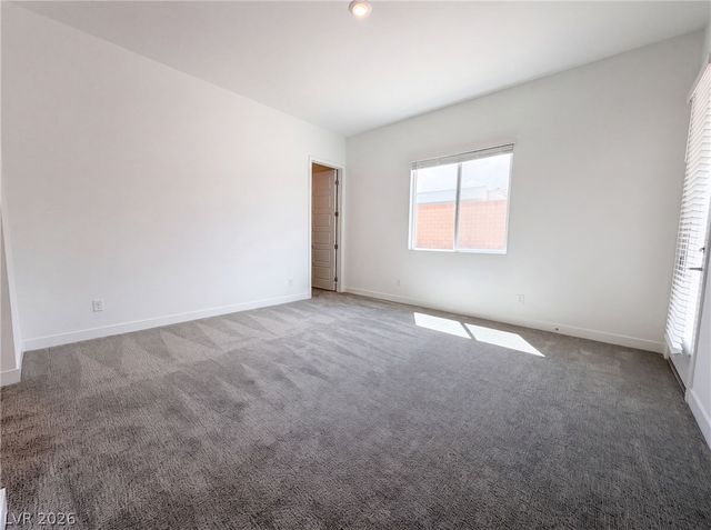 8219 Gusty Brook Street, Las Vegas, NV 89113