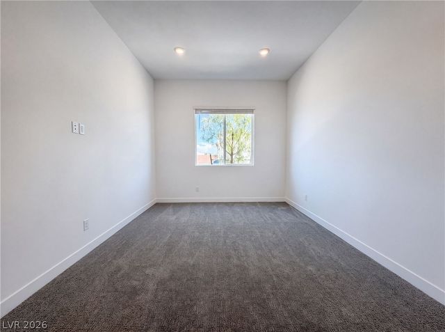 8219 Gusty Brook Street, Las Vegas, NV 89113