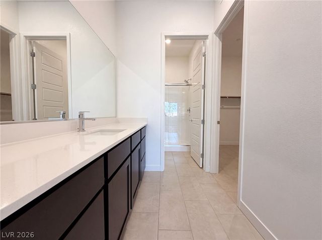 8219 Gusty Brook Street, Las Vegas, NV 89113