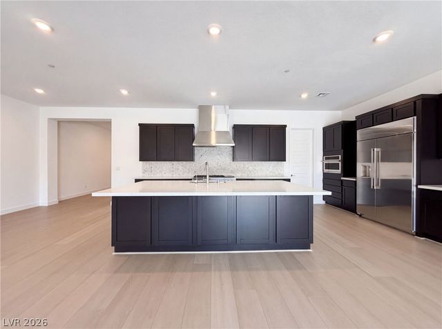 8219 Gusty Brook Street, Las Vegas, NV 89113