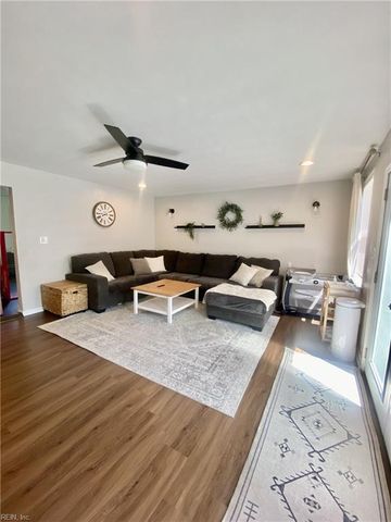 121 Winshire ST, Norfolk, VA 23503