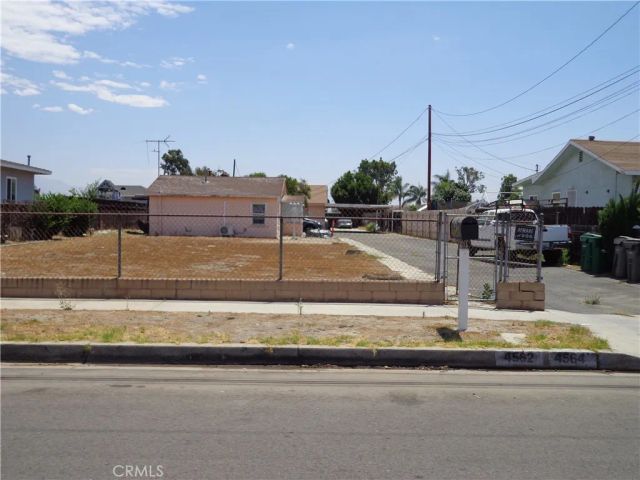 4562 Phelan, Baldwin Park, CA 91706