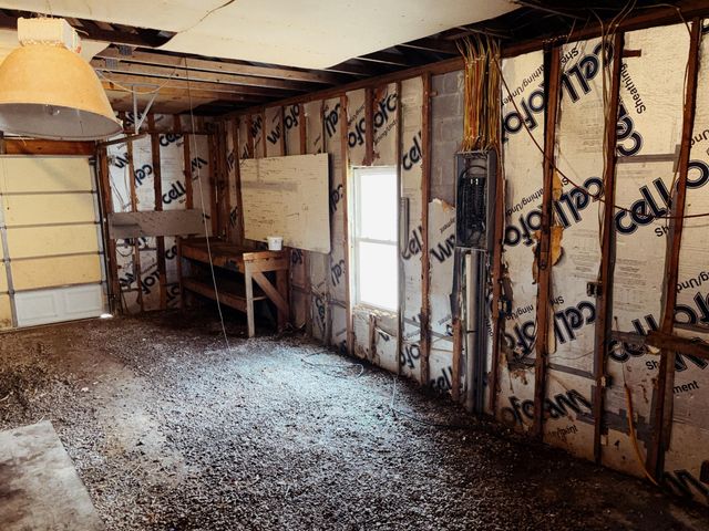 106 Honda Lane, Flat Lick, KY 40935