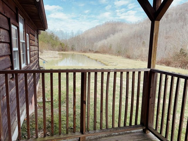 106 Honda Lane, Flat Lick, KY 40935