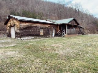 106 Honda Lane, Flat Lick, KY 40935