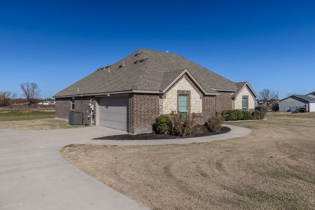 4608 County Road 2714, Caddo Mills, TX 75135