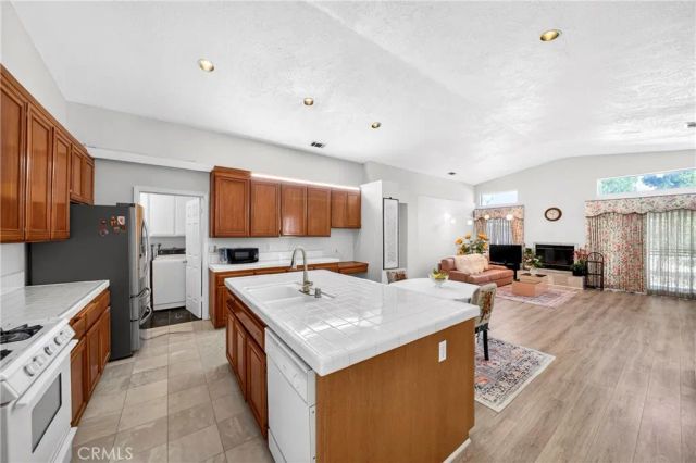 9770 Sunny Vista, Phelan, CA 92371
