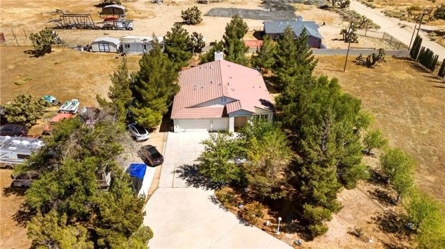 9770 Sunny Vista, Phelan, CA 92371