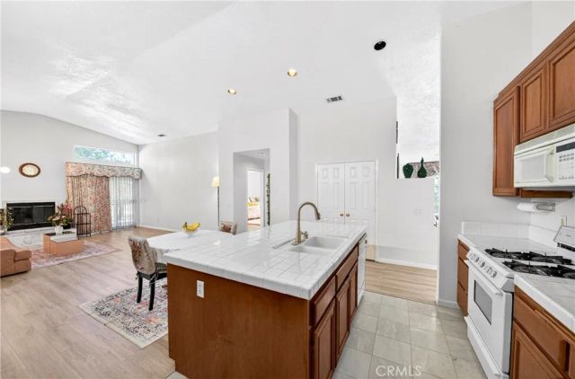 9770 Sunny Vista, Phelan, CA 92371