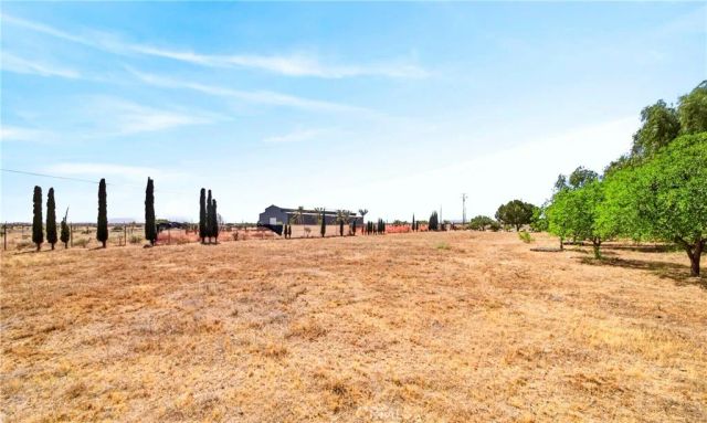 9770 Sunny Vista, Phelan, CA 92371