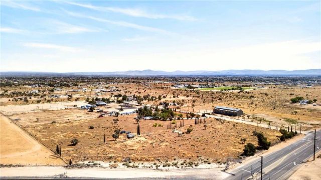9770 Sunny Vista, Phelan, CA 92371