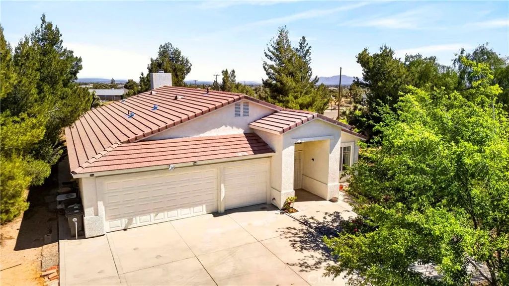 9770 Sunny Vista, Phelan, CA 92371