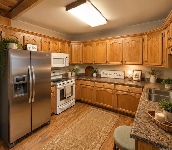 300 W Hinkley St, Brookland, AR 72417
