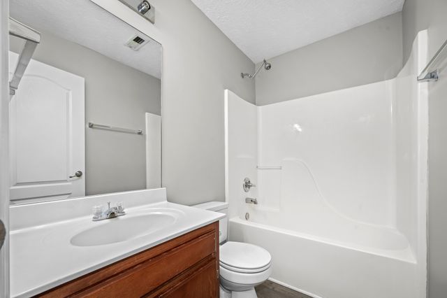 2634 Sewanee Pl, Murfreesboro, TN 37128