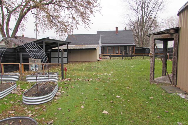 130 Bacon Road, Saginaw, MI 48609