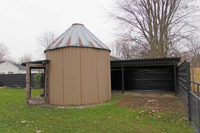 130 Bacon Road, Saginaw, MI 48609