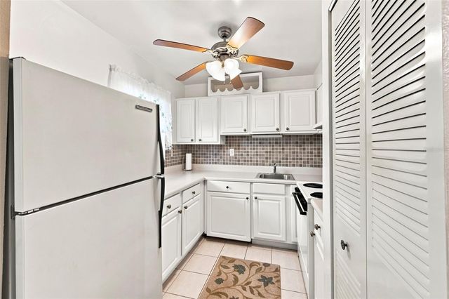 2625 STATE ROAD 590 1332, Clearwater, FL 33759