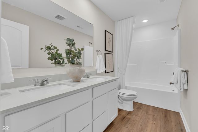 13132 Himilaya Circle, Noblesville, IN 46060