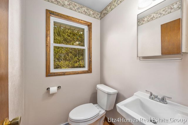 1695 160th Avenue, Deerfield Twp, MI 49336