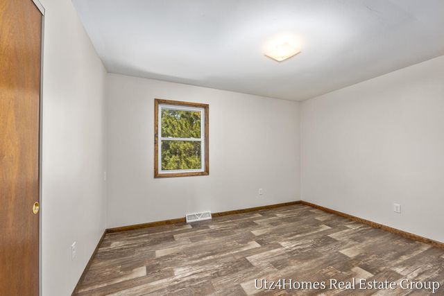 1695 160th Avenue, Deerfield Twp, MI 49336