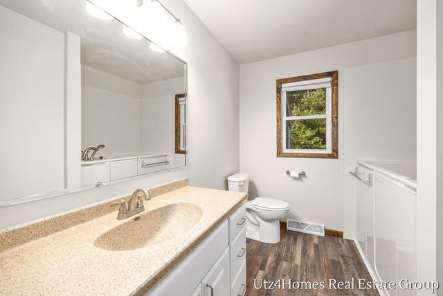 1695 160th Avenue, Deerfield Twp, MI 49336