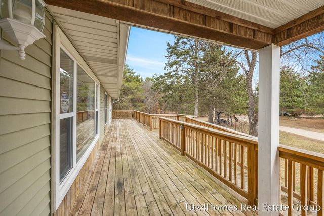 1695 160th Avenue, Deerfield Twp, MI 49336