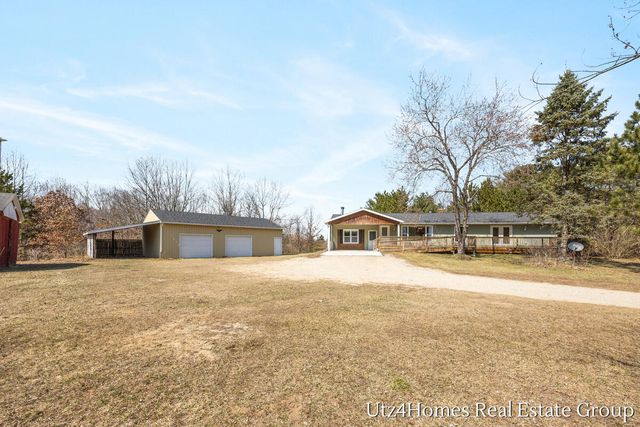 1695 160th Avenue, Deerfield Twp, MI 49336