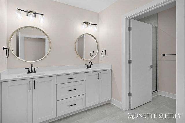 901 Adelaide Circle 607, Muskegon, MI 49441