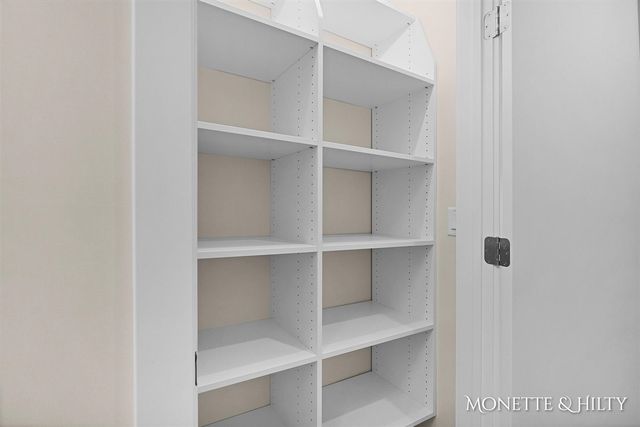 901 Adelaide Circle 607, Muskegon, MI 49441