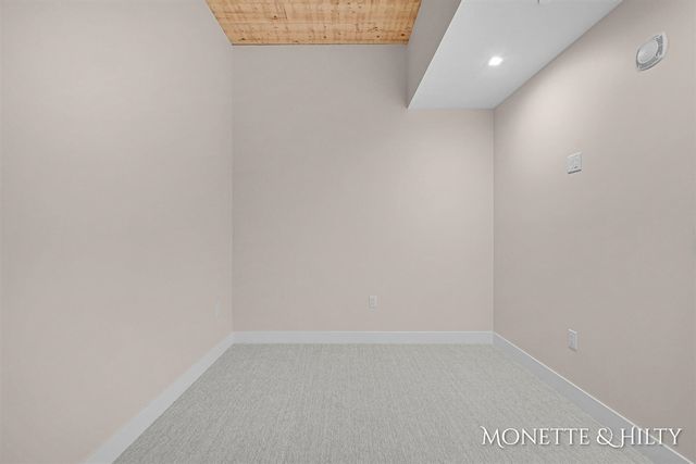 901 Adelaide Circle 607, Muskegon, MI 49441