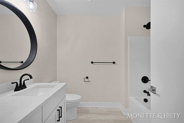 901 Adelaide Circle 607, Muskegon, MI 49441