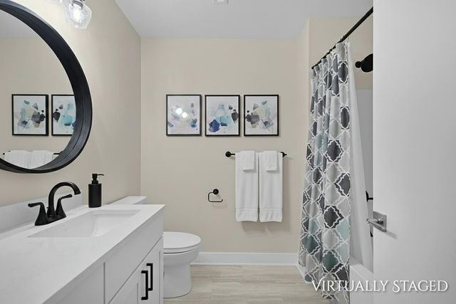 901 Adelaide Circle 607, Muskegon, MI 49441