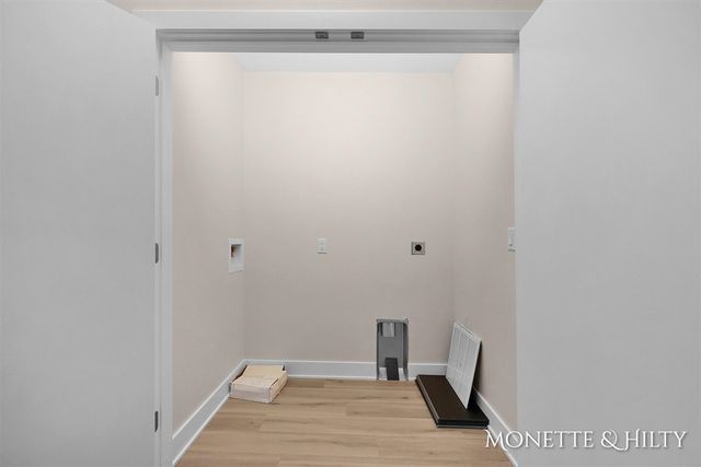 901 Adelaide Circle 607, Muskegon, MI 49441